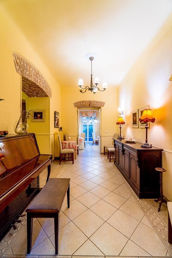 Archontiko Hotel Eleni Ándros Buitenkant foto
