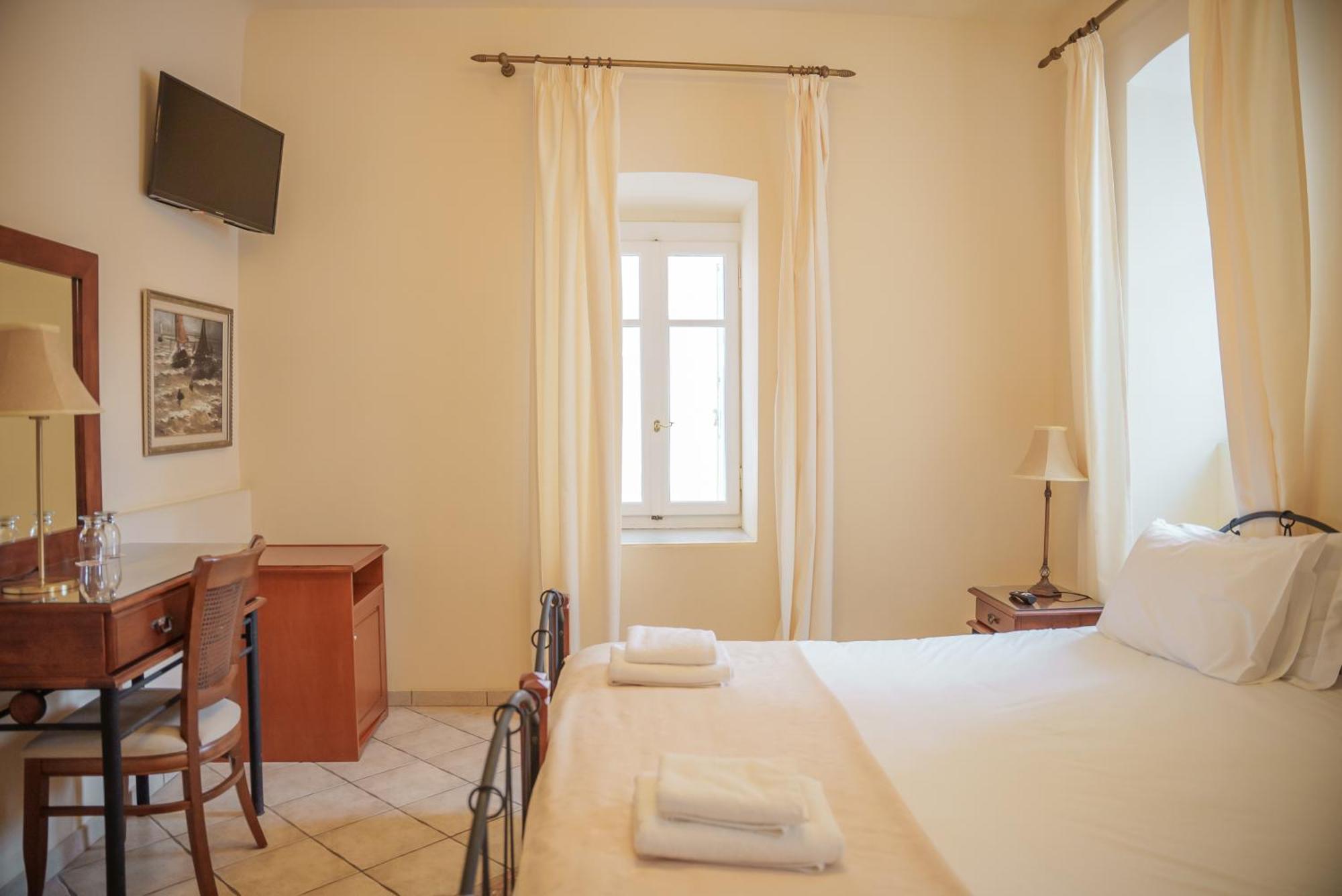 Archontiko Hotel Eleni Ándros Kamer foto