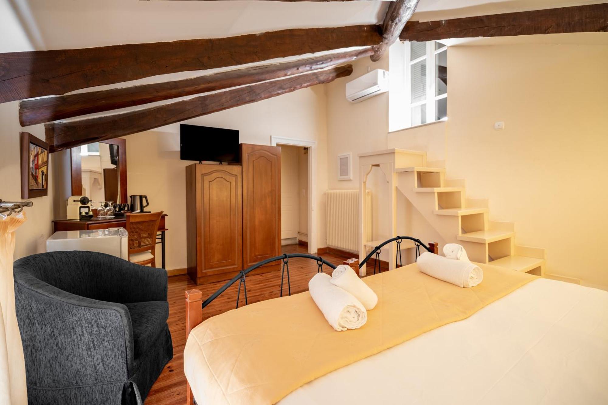 Archontiko Hotel Eleni Ándros Buitenkant foto